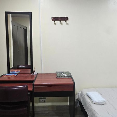 Colisseum Roma House- Campin Simon Bolivar Movistar Embajada Compensar โบโกตา ภายนอก รูปภาพ